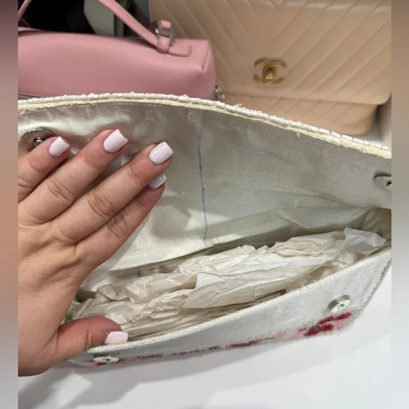 NEW Cherry Print Beaded Handbag - Picture 6 of 16